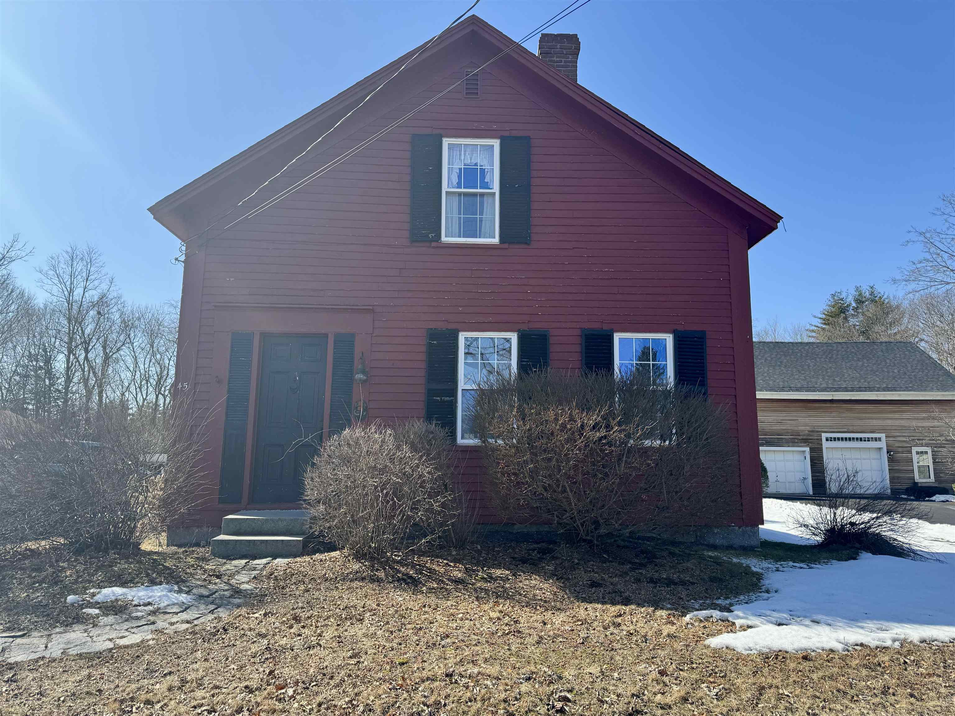 45 Mountain Road Concord, NH 03301 - Photo 2 of 32