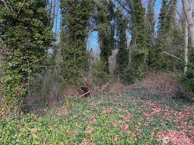 $149,500 | -269xx 9th Avenue South, Des Moines, WA 98198