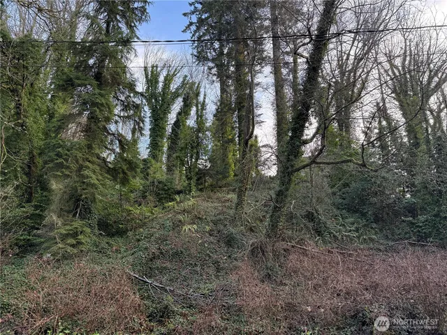 $149,500 | -269xx 9th Avenue South, Des Moines, WA 98198