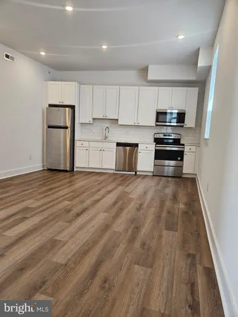$1,375 | 6202 Germantown Avenue, Unit 3R, Philadelphia, PA 19144