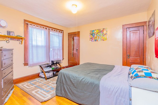 22 Stuart Street Springfield, MA 01119 - Photo 7 of 13