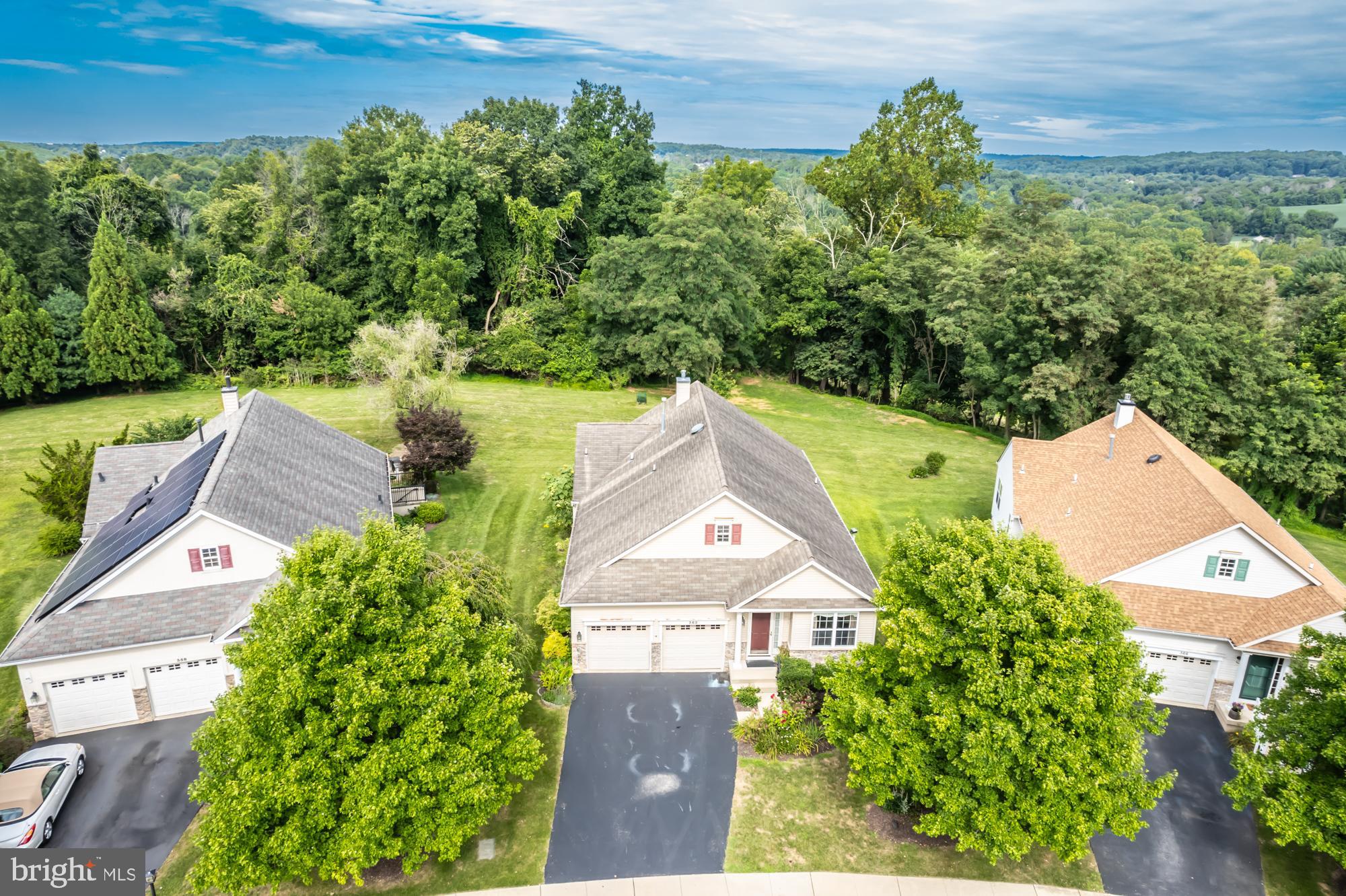 362 Randall Lane Coatesville, PA 19320 - Photo 3 of 42