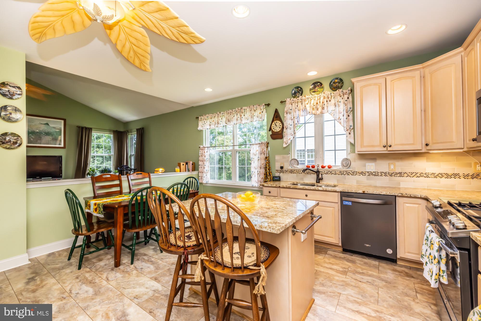 362 Randall Lane Coatesville, PA 19320 - Photo 10 of 42