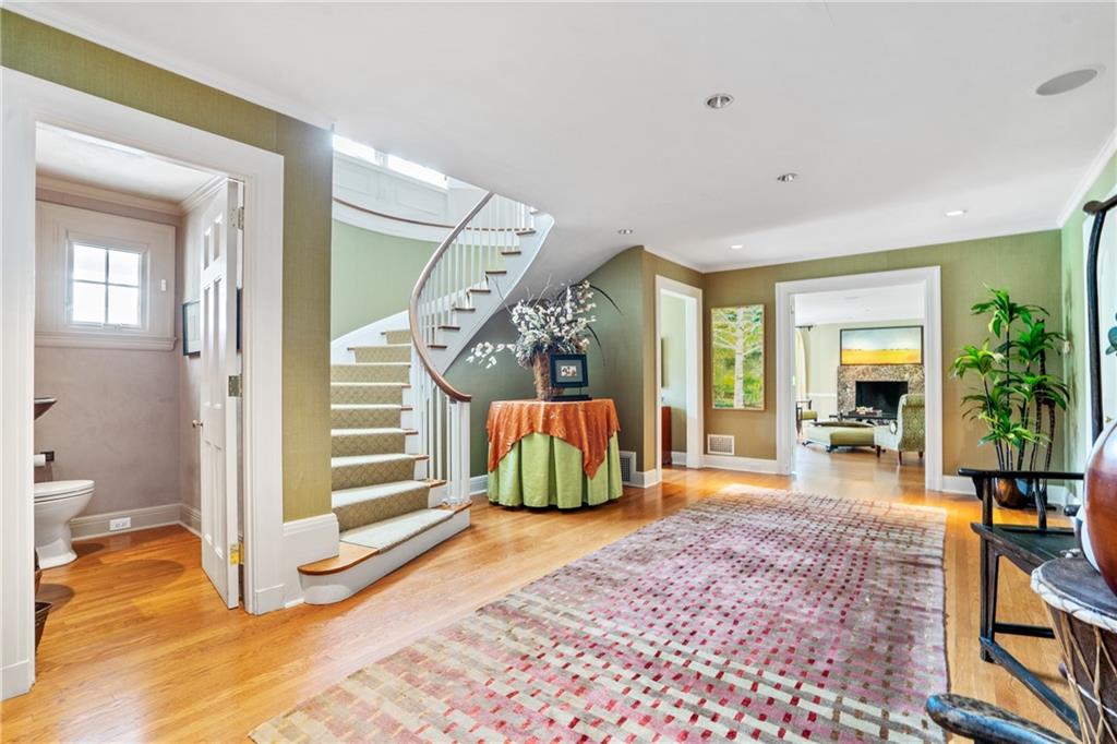 101 Hillcrest Road Pittsburgh, PA 15238 - Photo 3 of 50 Gallery Image 3