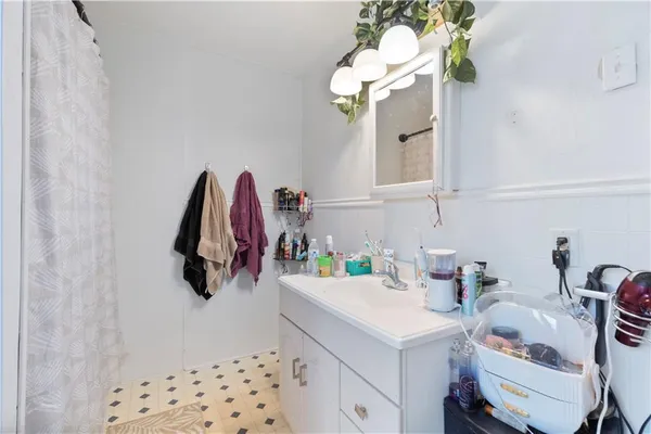 $75,000 | 11 Knox Avenue, Monessen, PA 15062