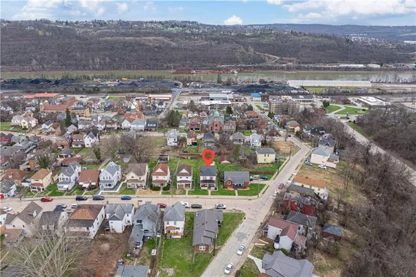 $75,000 | 11 Knox Avenue, Monessen, PA 15062