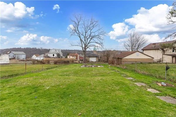 $75,000 | 11 Knox Avenue, Monessen, PA 15062