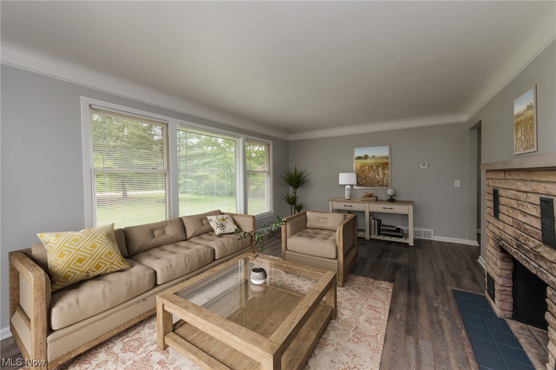 9774 Wilson Mills Road Chardon, OH 44024 - Photo 2 of 31 Gallery Image 2