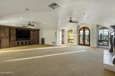 $5,695,000 | 9547 North 55th Street, Paradise Valley, AZ 85253