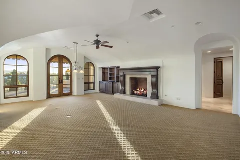 $5,695,000 | 9547 North 55th Street, Paradise Valley, AZ 85253