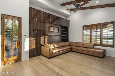 $5,695,000 | 9547 North 55th Street, Paradise Valley, AZ 85253