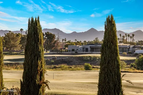 $5,695,000 | 9547 North 55th Street, Paradise Valley, AZ 85253