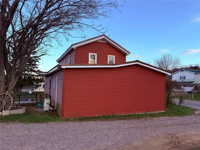 $154,900 | 561 Punxsy Road, Mayport, PA 16240