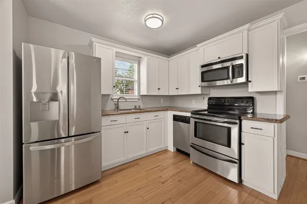 $6,500 | 2405 Southgate Boulevard, Houston, TX 77030