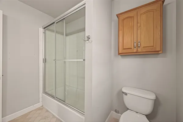 $6,500 | 2405 Southgate Boulevard, Houston, TX 77030