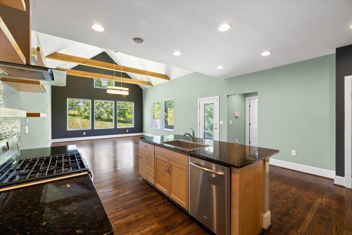 1202 Redbud Road Blacksburg, VA 24060 - Photo 11 of 56 Gallery Image 11