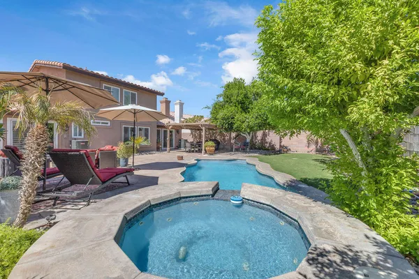 $9,000 | 44310 Villeta Drive, La Quinta, CA 92253