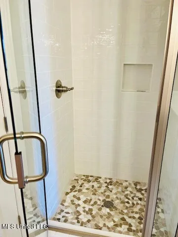 $299,500 | 785 Woolfolk Road, Senatobia, MS 38668