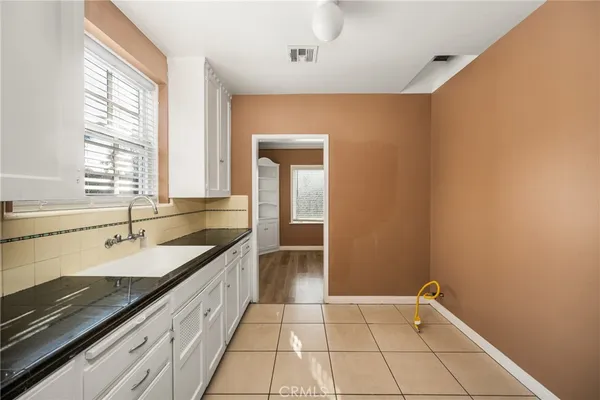 $899,000 | 801 West 17th Street, Santa Ana, CA 92706