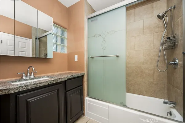 $899,000 | 801 West 17th Street, Santa Ana, CA 92706