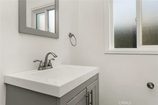 $899,000 | 801 West 17th Street, Santa Ana, CA 92706