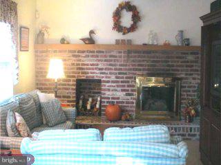 5 Trapper Road Sewell, NJ 08080 - Photo 4 of 6