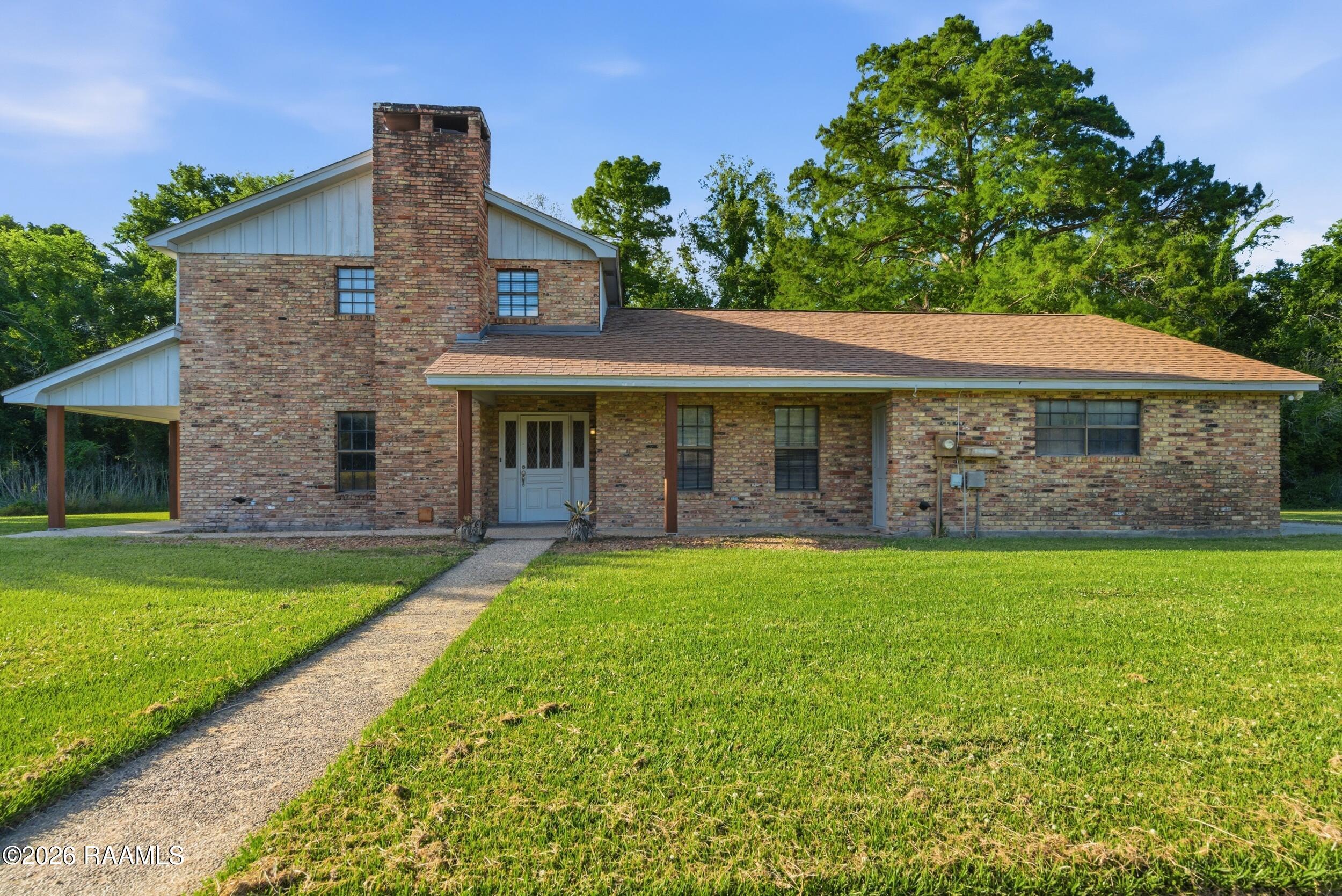 156 Magnifique Road Breaux Bridge, LA 70517 - Photo 2 of 32 1_dsc08688