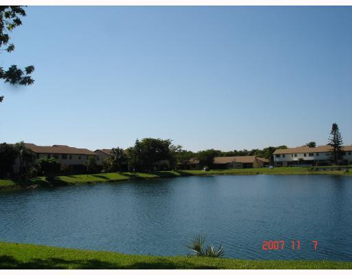 5231 Gate Lake Road, Unit 5231 Tamarac, FL 33319 - Photo 3 of 10 Exterior Front
