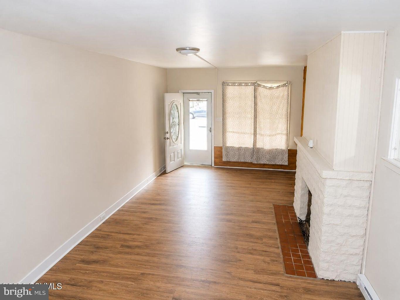 23 North 6th Street Shamokin, PA 17872 - Photo 3 of 17