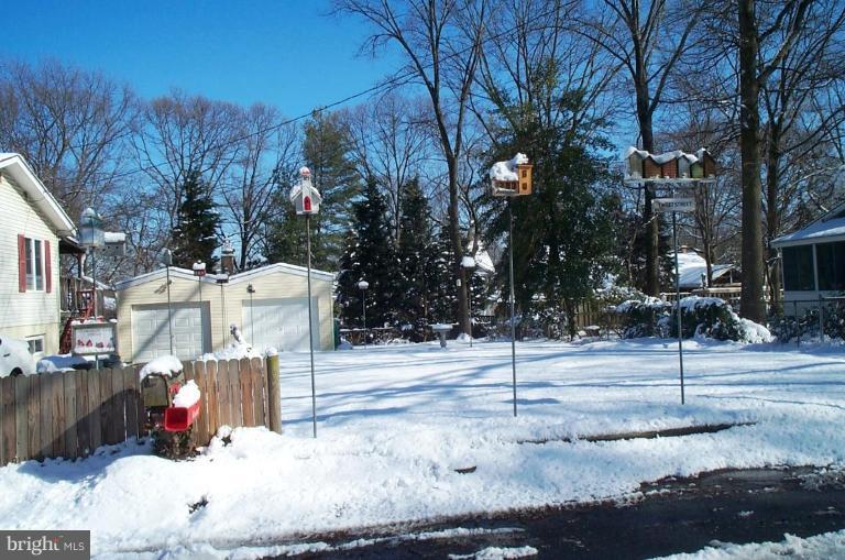 Large side yard almost double lot