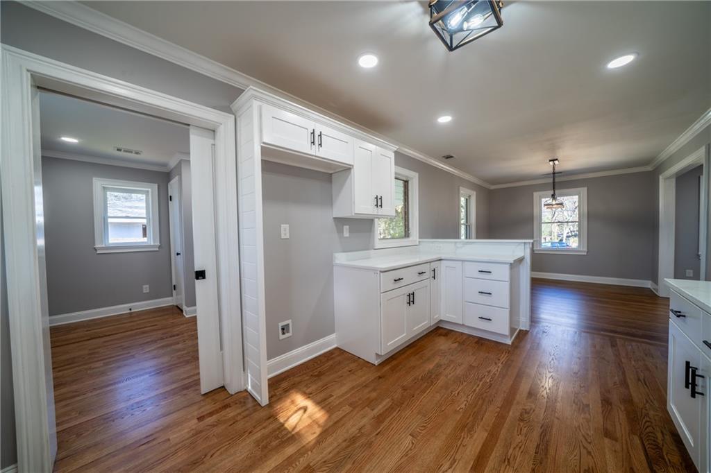 2871 Mt Olive Drive Decatur, GA 30033 - Photo 8 of 32