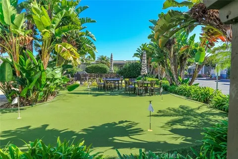 $875,000 | 4382 Lahaina Drive, Huntington Beach, CA 92649