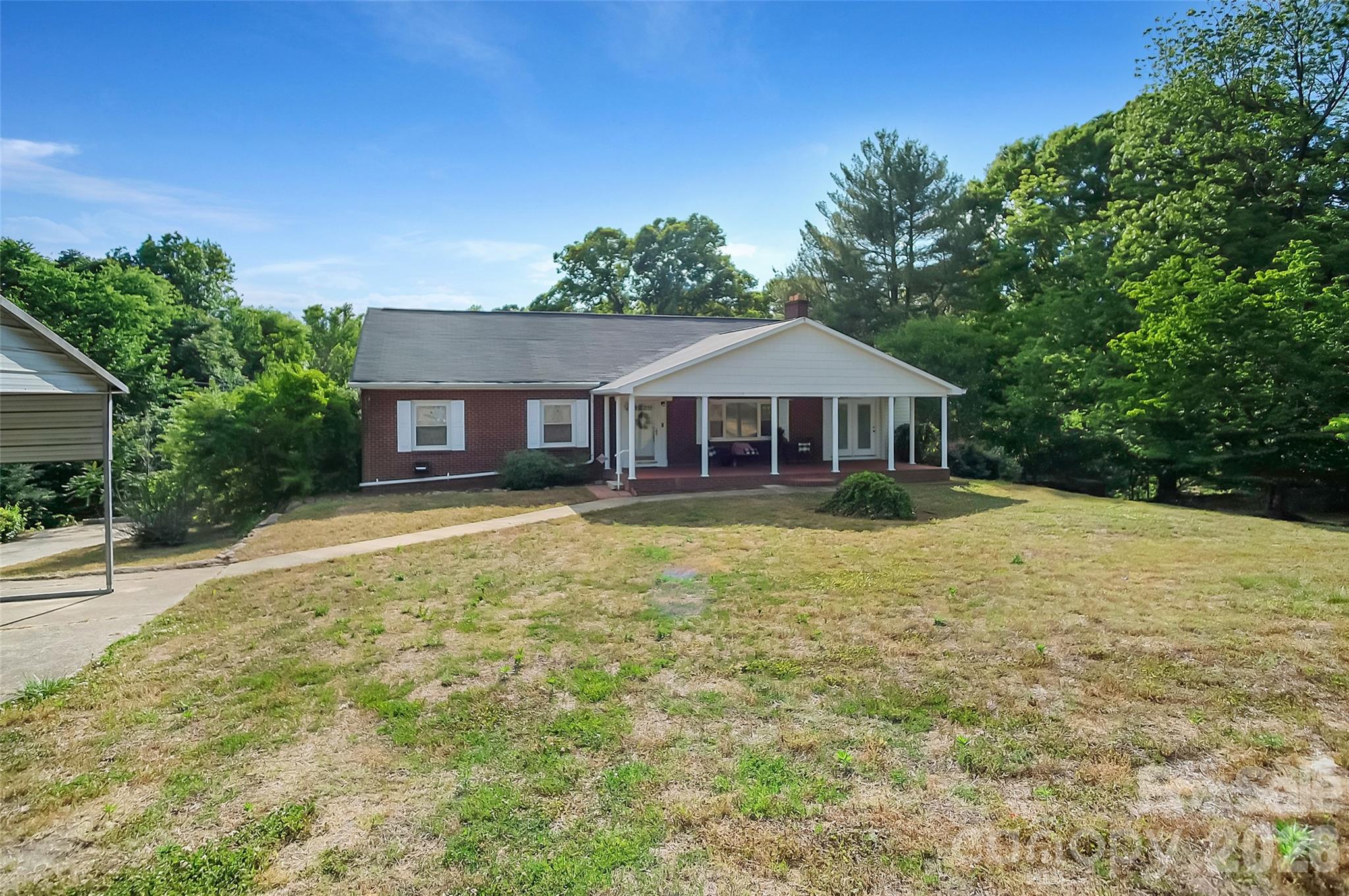 3021 Davis Park Road Gastonia, NC 28052 - Photo 3 of 39