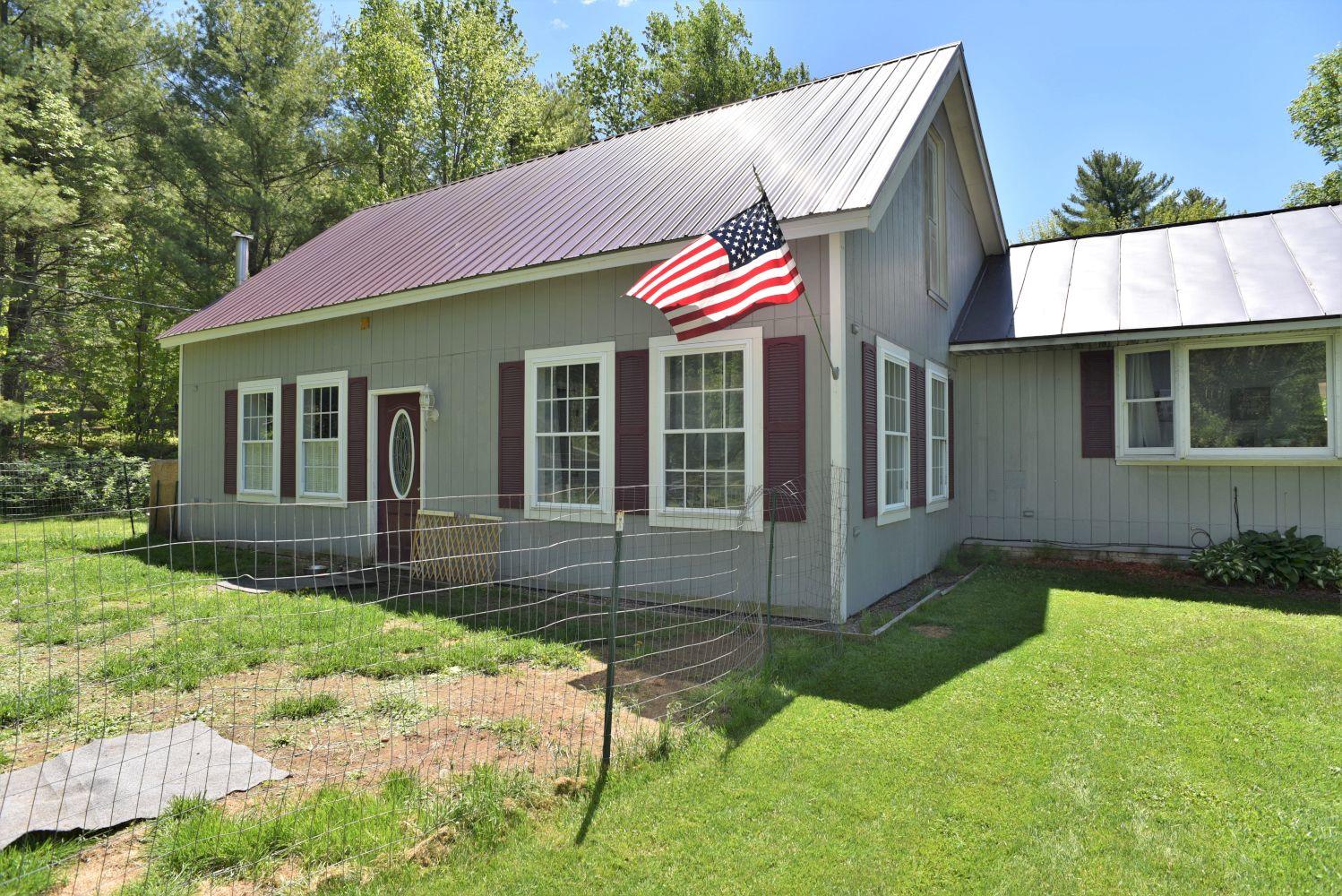 69 Goodrich Road Bingham, ME 04920 - Photo 4 of 40 69 Goodrich RD Bingham ME (4)