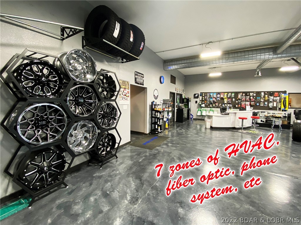 19 Hazelwood Road Eldon, MO 65026 - Photo 7 of 50