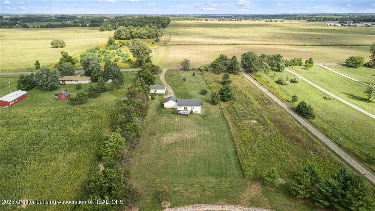 10510 Airport Road Dewitt, MI 48820 - Photo 22 of 42 24-Media Jett - 06