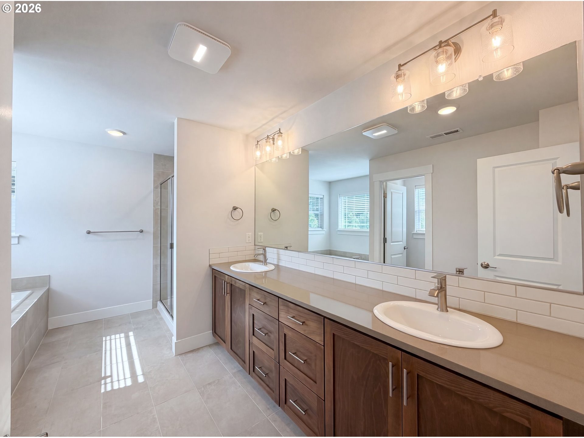 12706 Southwest Incline Drive Beaverton, OR 97007 - Photo 10 of 22