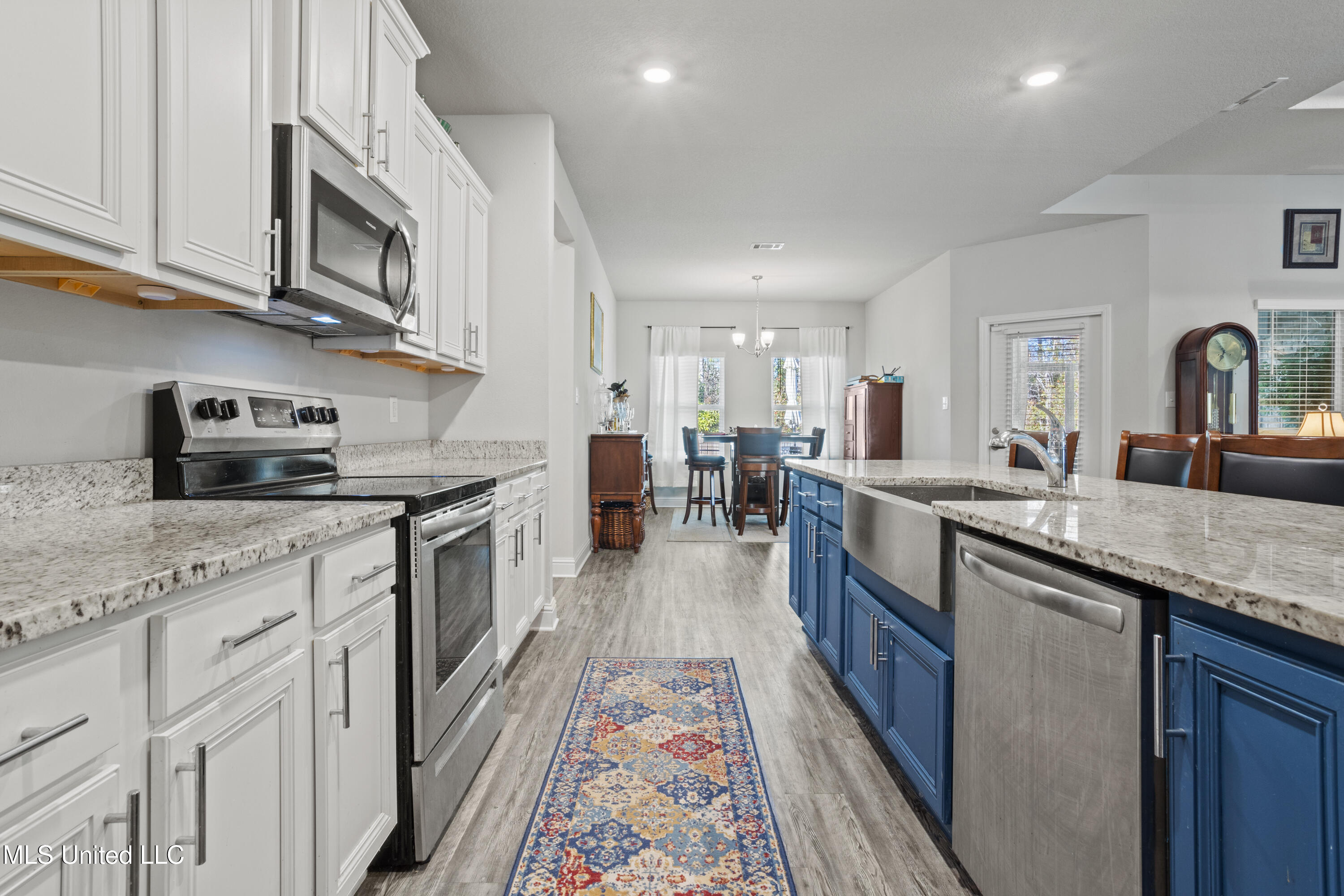 6448 Chickory Way Ocean Springs, MS 39564 - Photo 17 of 41 0017