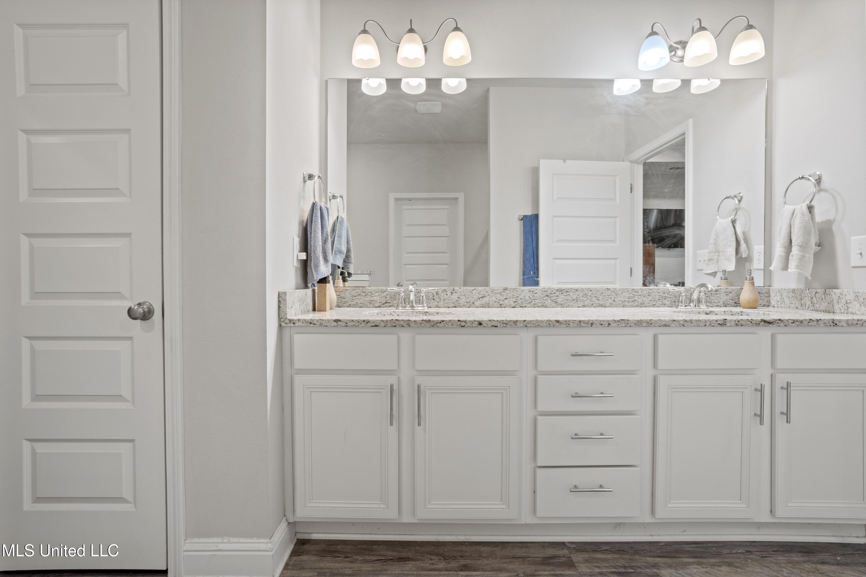 6448 Chickory Way Ocean Springs, MS 39564 - Photo 25 of 41 0025