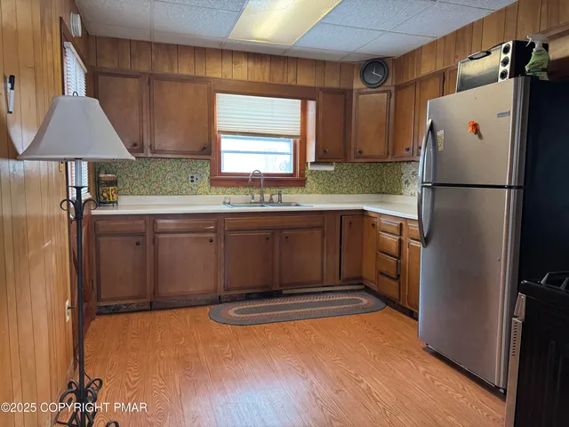 $2,400 | 340 Brookside Avenue, East Stroudsburg, PA 18301