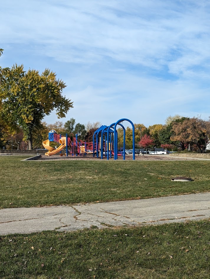 300 South Roselle Road, Unit 111 Schaumburg, IL 60193 - Photo 12 of 13 a view of a park with large trees