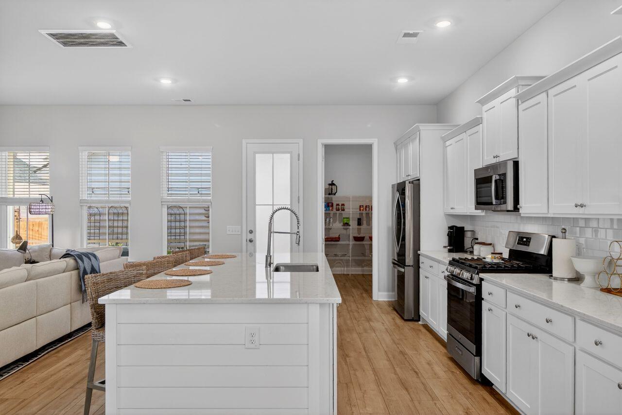 1963 Longhorn Lane Ridgeville, SC 29472 - Photo 12 of 107 14