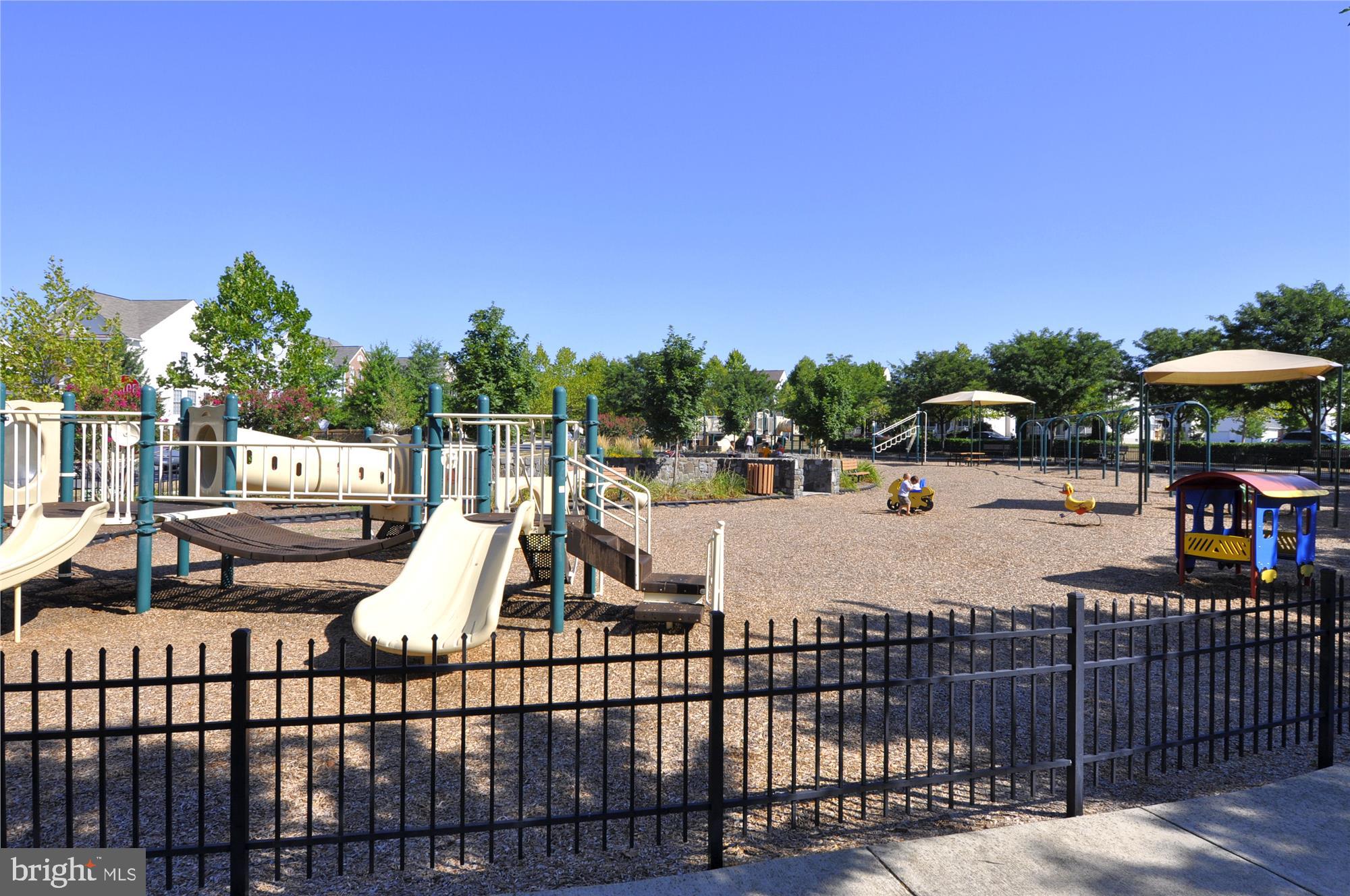 43536 Gabriel Square Chantilly, VA 20152 - Photo 42 of 53 a view of a park with iron stairs