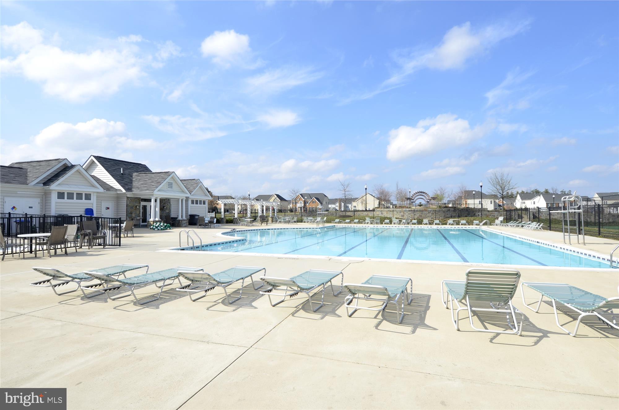 43536 Gabriel Square Chantilly, VA 20152 - Photo 47 of 53 a view of a lake with a terrace