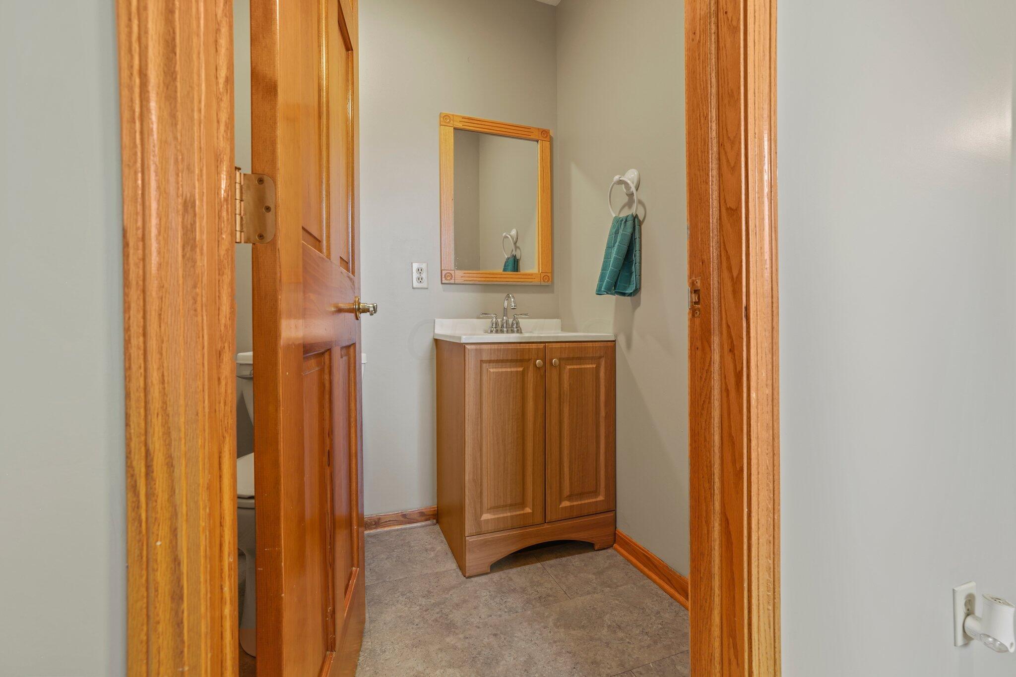 5839 Patton Road Northeast Newark, OH 43055 - Photo 76 of 89 100-web-or-mls-GR7A0486