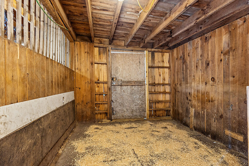 429 Sturtevant Hill Road Readfield, ME 04355 - Photo 16 of 89 16_BP5A0156_DxO_mls