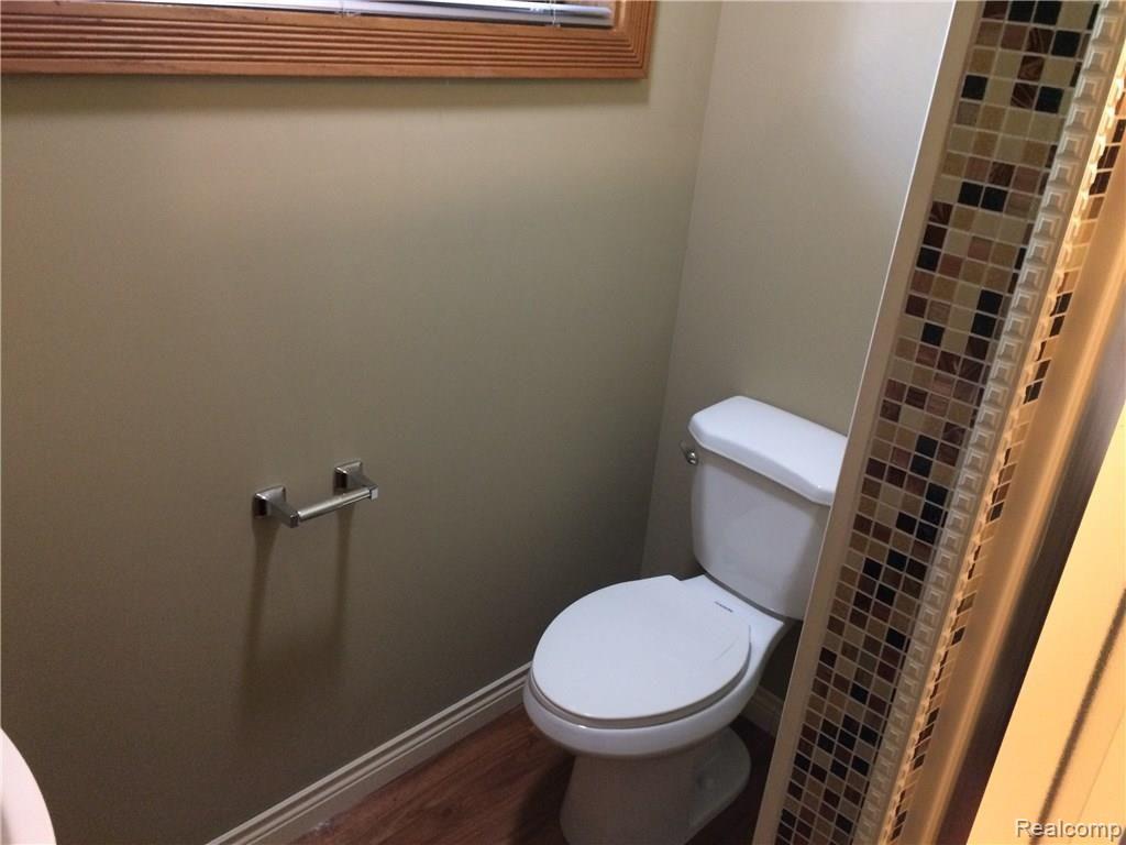 2290 Oak Grove Road Howell, MI 48855 - Photo 19 of 34 IMG_2263.JPG