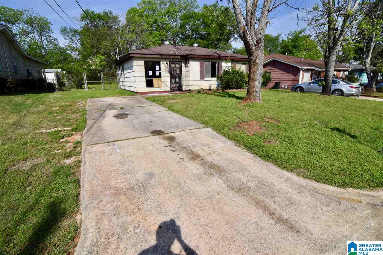 1720 3rd Place Southwest Birmingham, AL 35211 - Photo 2 of 15