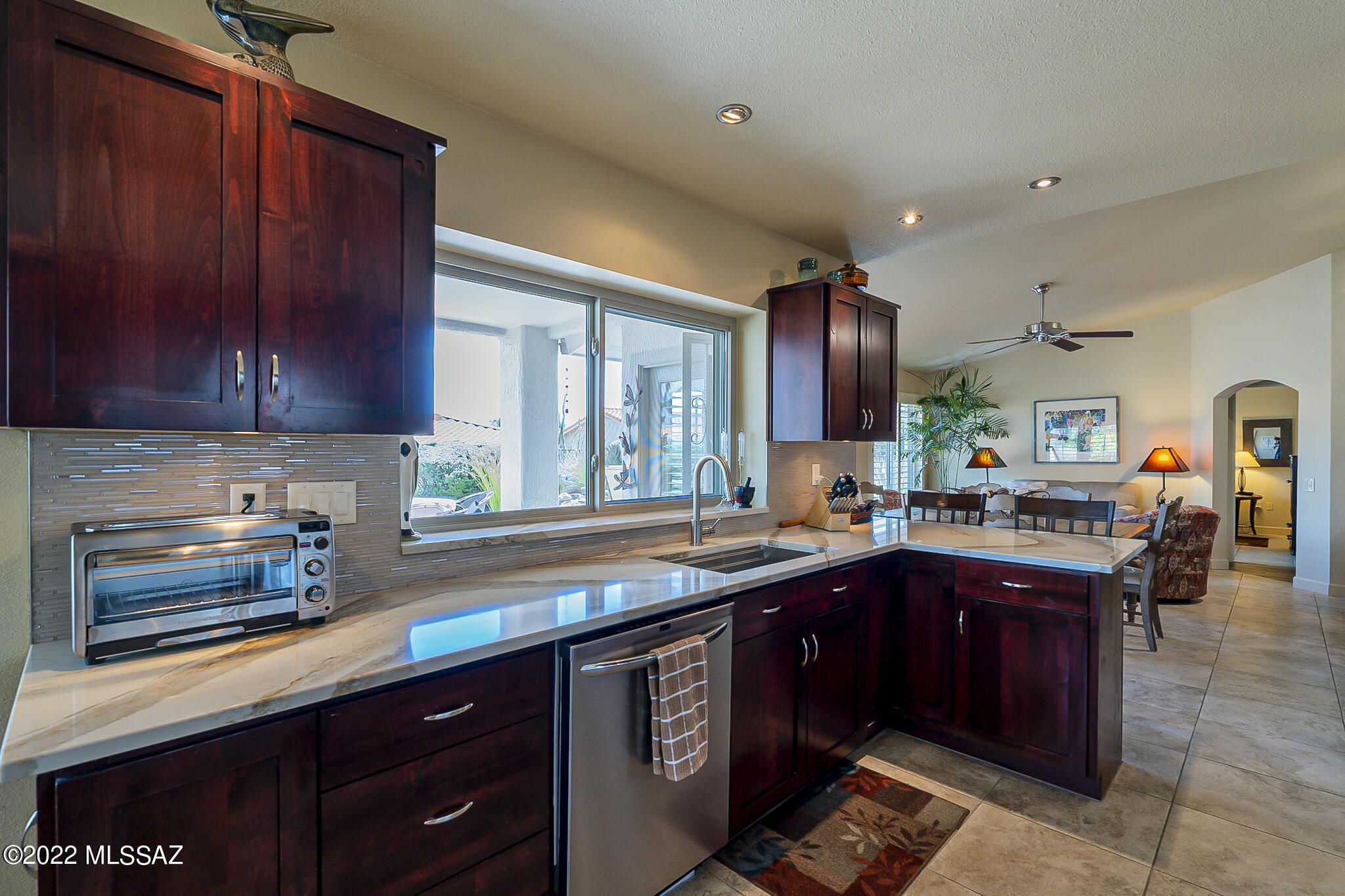 1136 East Rising Sun Drive Oro Valley, AZ 85755 - Photo 18 of 50