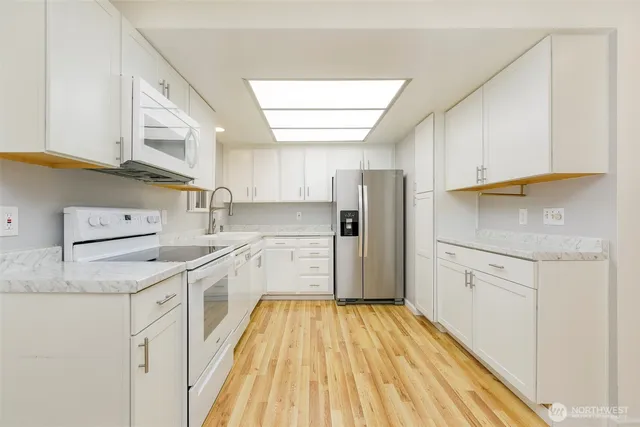 $718,000 | 5806 96th Drive Southeast, Snohomish, WA 98290